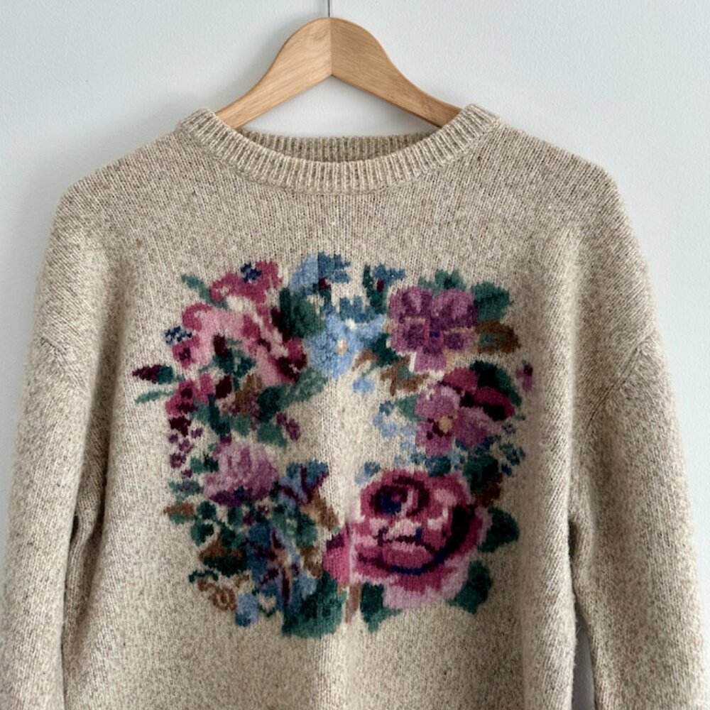 Eddie Bauer 85% Wool Sweater
